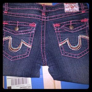 pink true religion